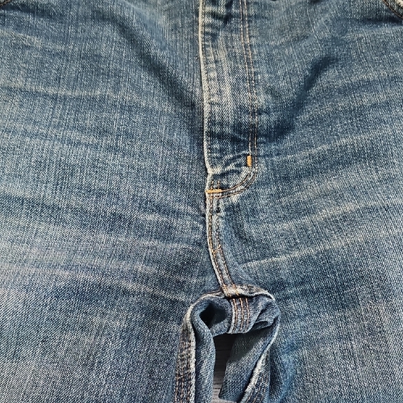 Carhartt 40x32 Blue Straight-Leg Jeans with Classic Fading - Picture 8 of 16